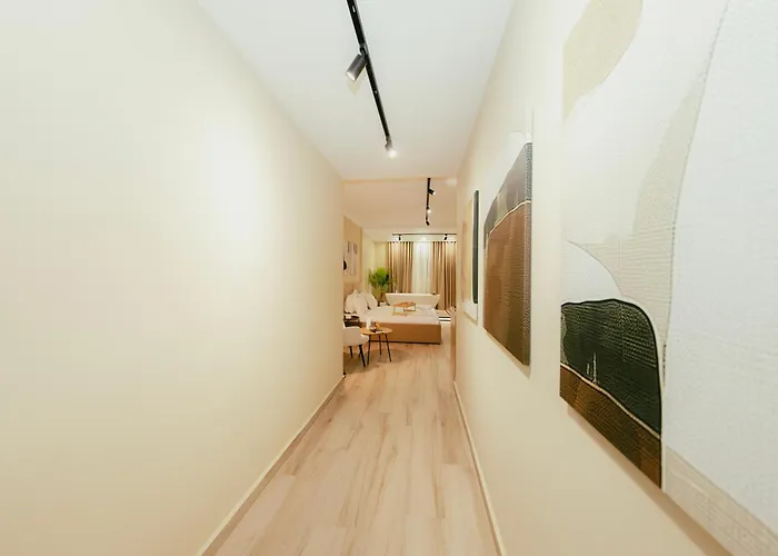 Luxury With Bath - The Nest טיראנה