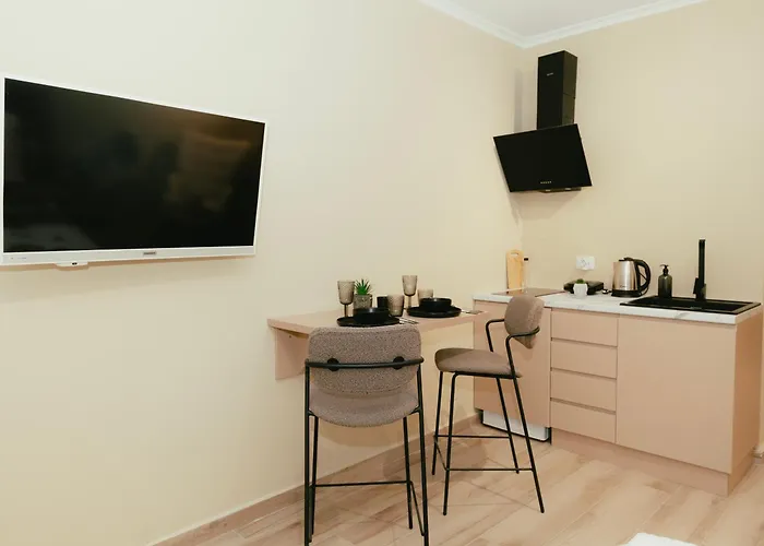 Luxury With Bath - The Nest * טיראנה