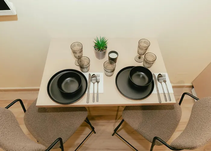 Luxury With Bath - The Nest דירה טיראנה