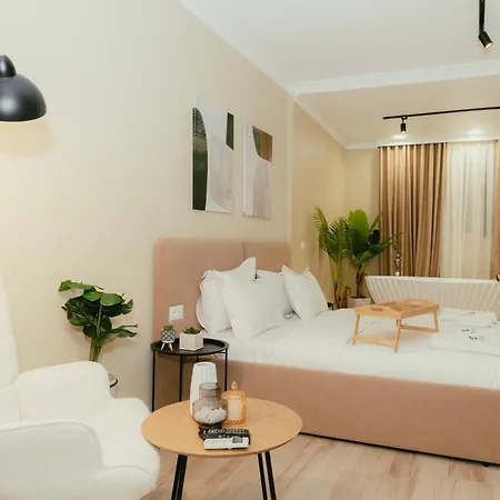 Luxury With Bath - The Nest 아파트