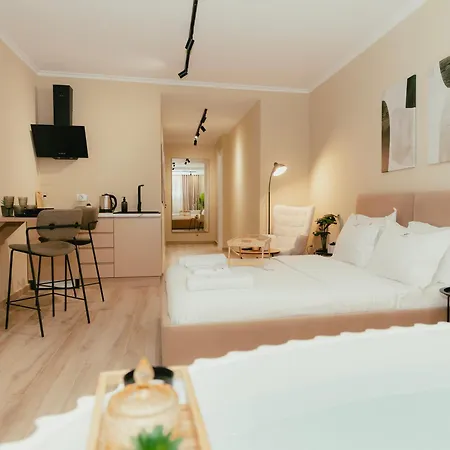 Luxury With Bath - The Nest 아파트 *