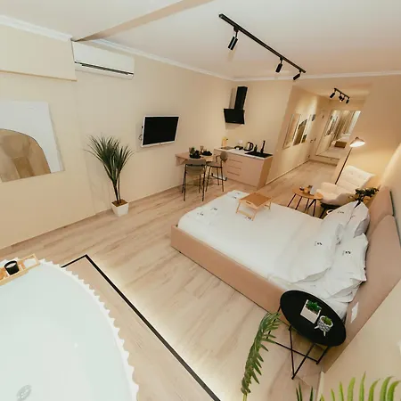 شقة Luxury With Bath - The Nest *