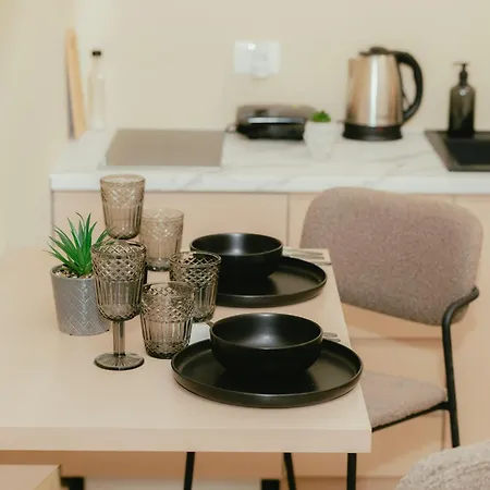 Luxury With Bath - The Nest شقة تيرانا