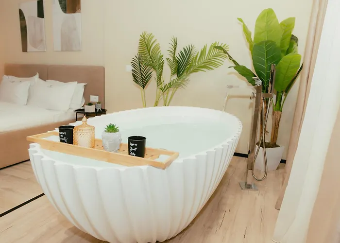 아파트 Luxury With Bath - The Nest